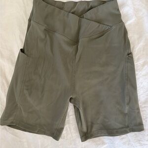 High-Waist Olive Green Women’s Ribbed Bike Shorts